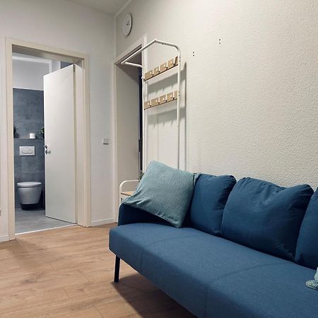 2 Schlafzimmer-Balkon-Kueche-Parkplatz-Designerbad ライプツィヒ エクステリア 写真